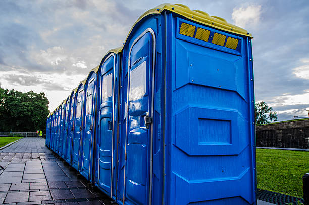 Best Temporary restroom rental  in Paola, KS